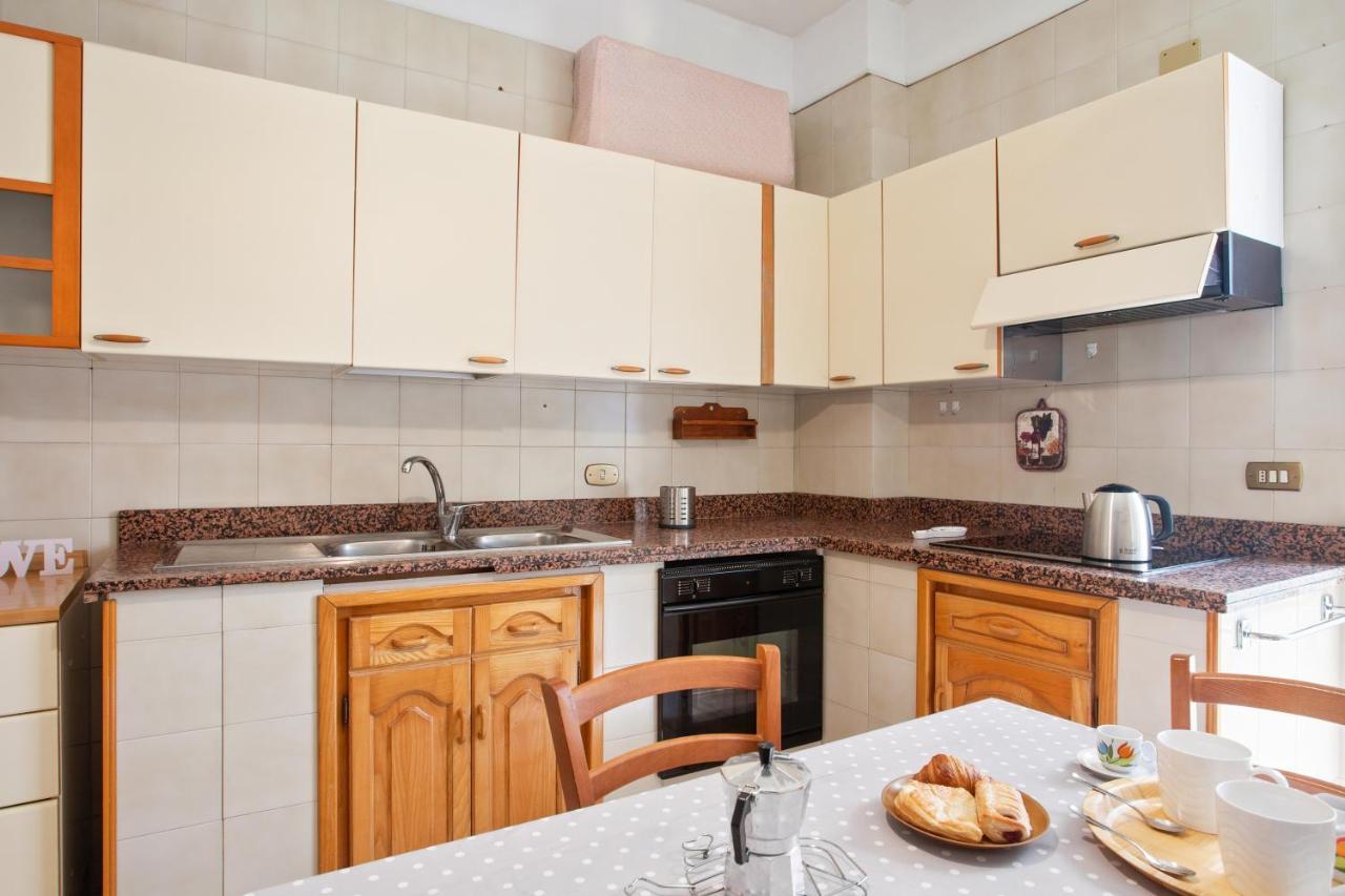 Pane & Pomodoro Beach Roomy Flat Bari Exterior photo