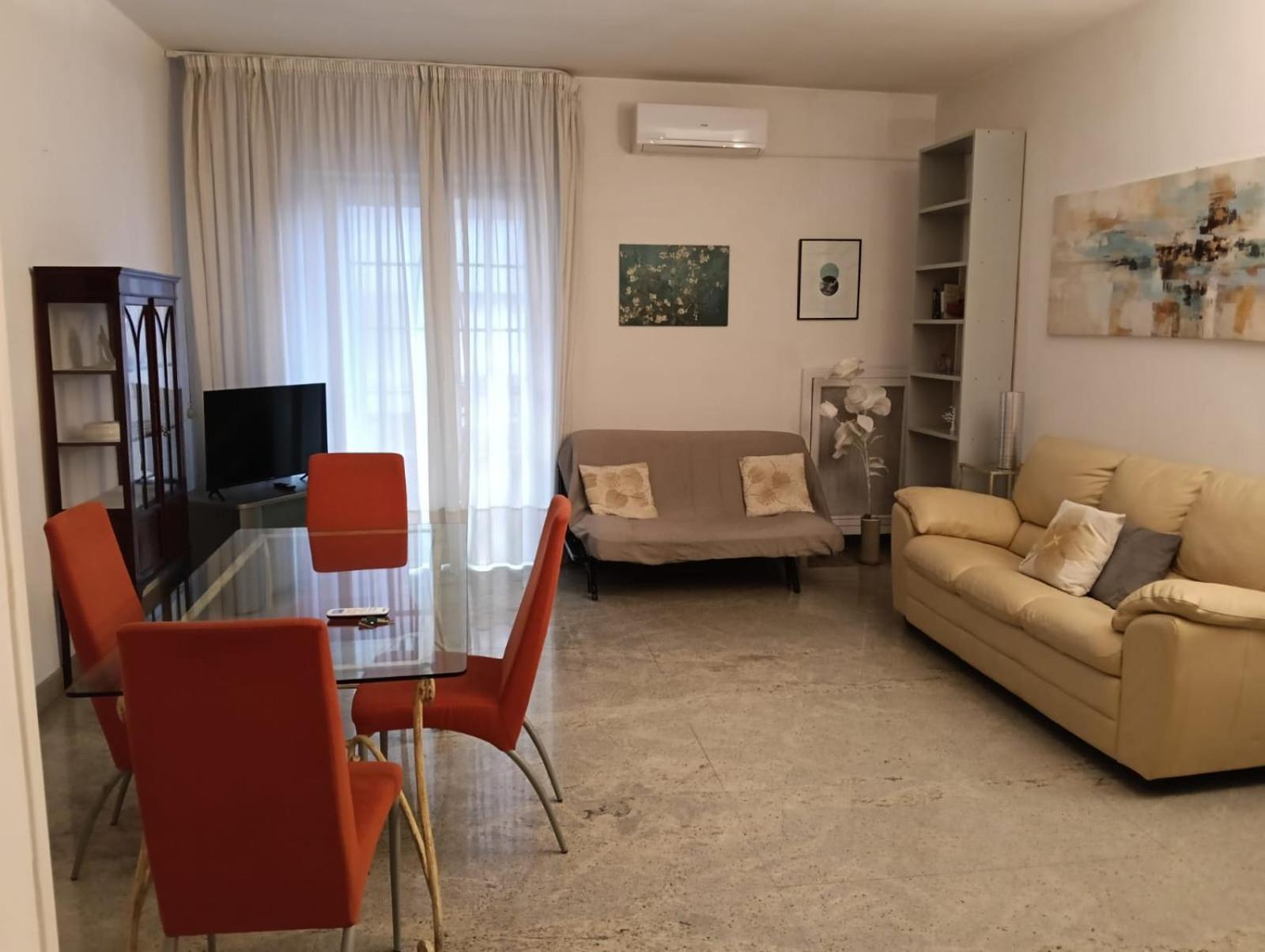 Pane & Pomodoro Beach Roomy Flat Bari Exterior photo
